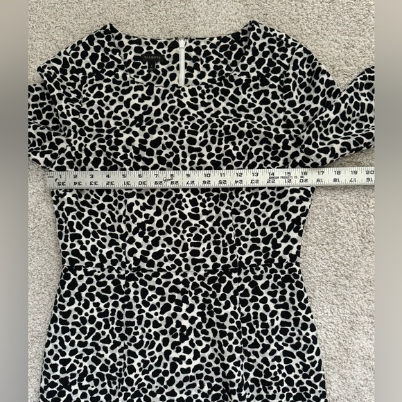 Talbots Cheetah Print Lined Midi Dress Size 4 - Picture 6 of 7